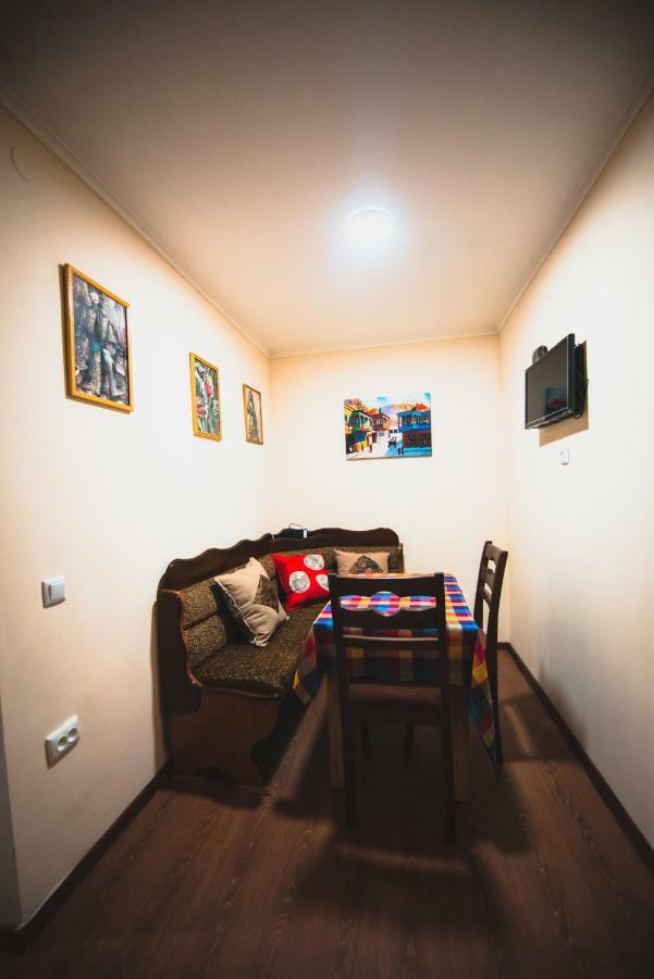 Cozy Apartment In Center Of Old Tiflis Exterior foto
